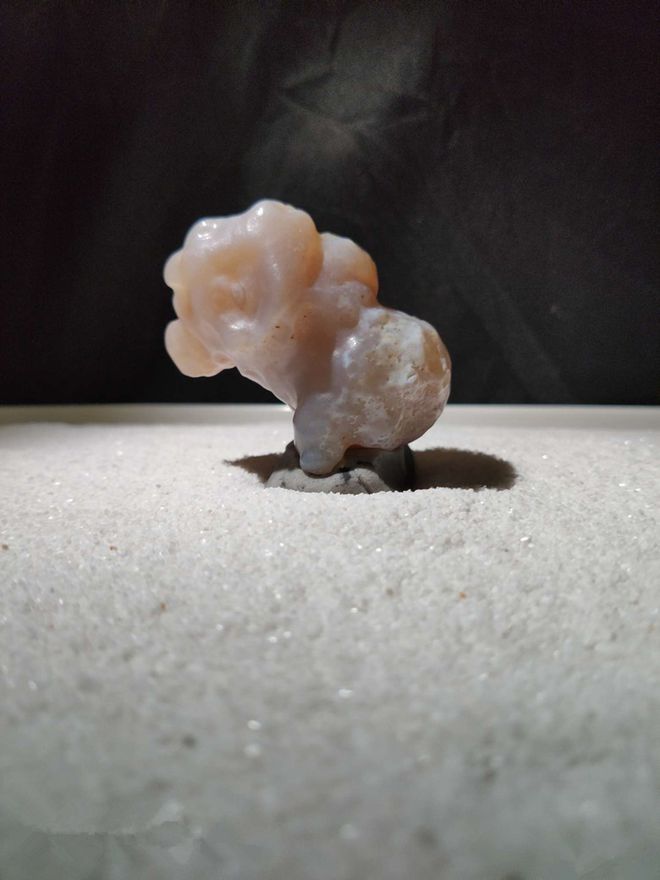 奇石賣了60萬需要交多少稅_奇石賣給誰_奇石怎樣賣