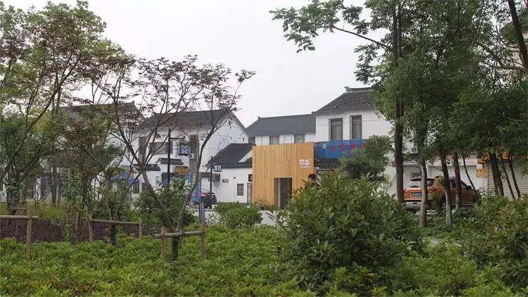 橄欖核雕十大名家_名家橄欖核雕作品欣賞_名家橄欖核雕刻圖片