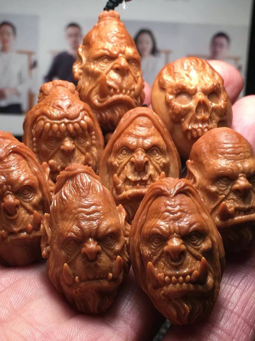 名家橄欖核雕作品欣賞_橄欖核雕十大名家_名家橄欖核雕刻圖片