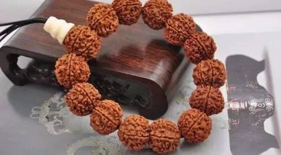 手串文玩批發(fā)市場(chǎng)在哪_手串文玩在哪個(gè)平臺(tái)買比較好_十大文玩手串