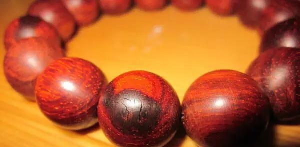 木頭手串怎么盤出光澤_木頭手串_木頭手串一般幾顆珠子