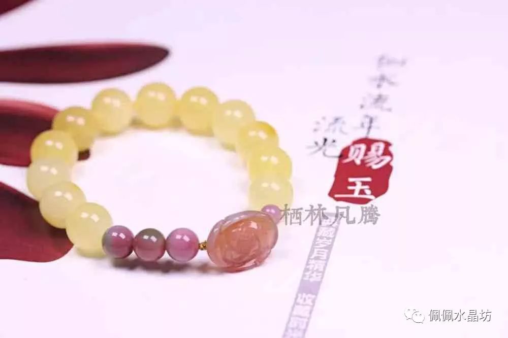 戴南紅手串有什么講究_佩戴南紅手鏈有什么好處_南紅手鏈適合什么人戴