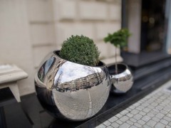 3關于不銹鋼雕塑