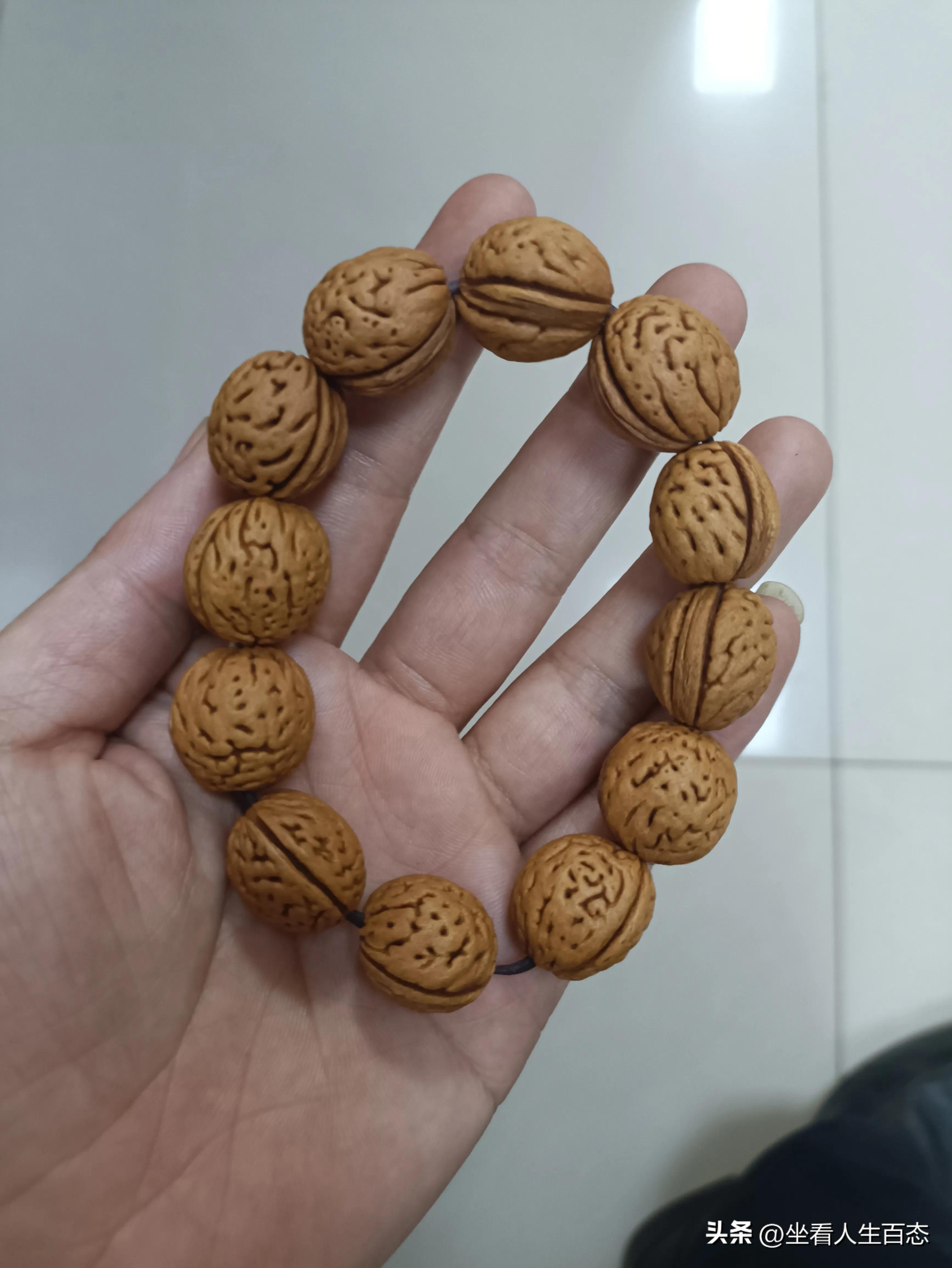 穿手串_手串穿幾個珠子最好_手串穿多少個珠子最好