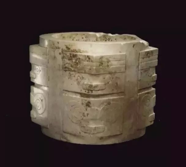 觀察玉器雕刻痕跡的方法_雕刻玉石的過程_雕刻痕跡玉器觀察方法有哪些