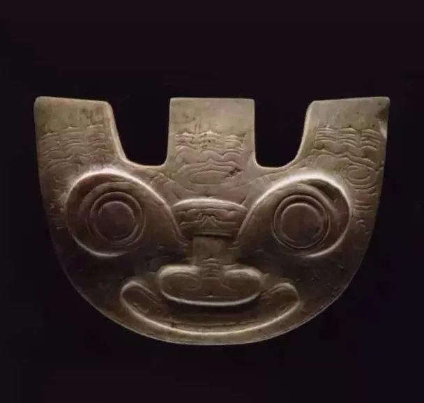 雕刻玉石的過程_雕刻痕跡玉器觀察方法有哪些_觀察玉器雕刻痕跡的方法