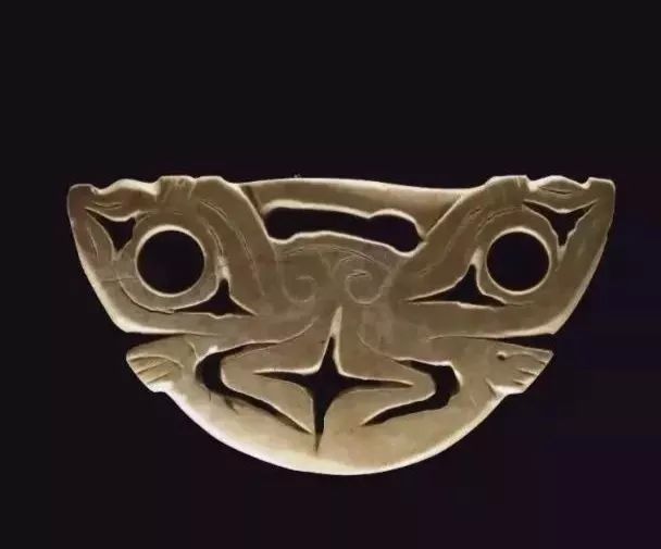 雕刻痕跡玉器觀察方法有哪些_觀察玉器雕刻痕跡的方法_雕刻玉石的過程