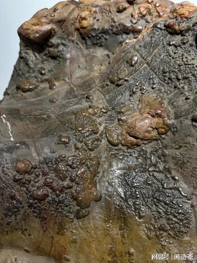 五彩靈璧石收藏價值_靈璧石五彩石_五彩靈璧石