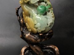 翡翠雕件之底座的重要性