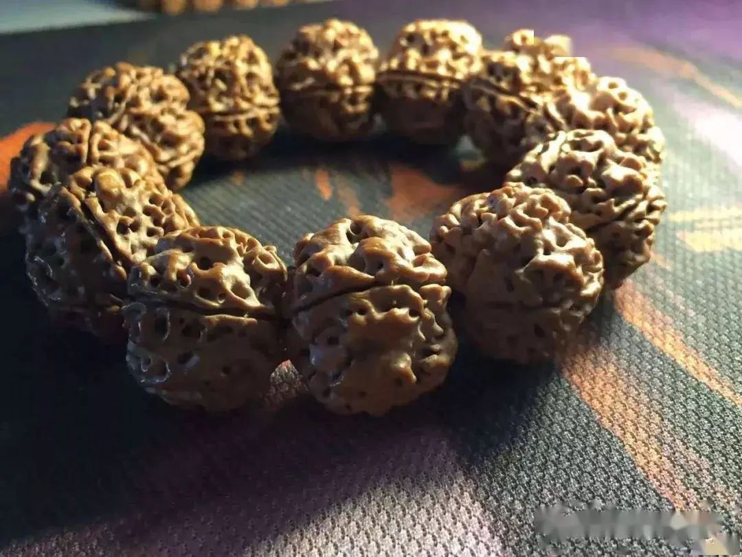 金剛菩提手串好評評語_金剛菩提手串好嗎_菩提金剛手串幾瓣的好