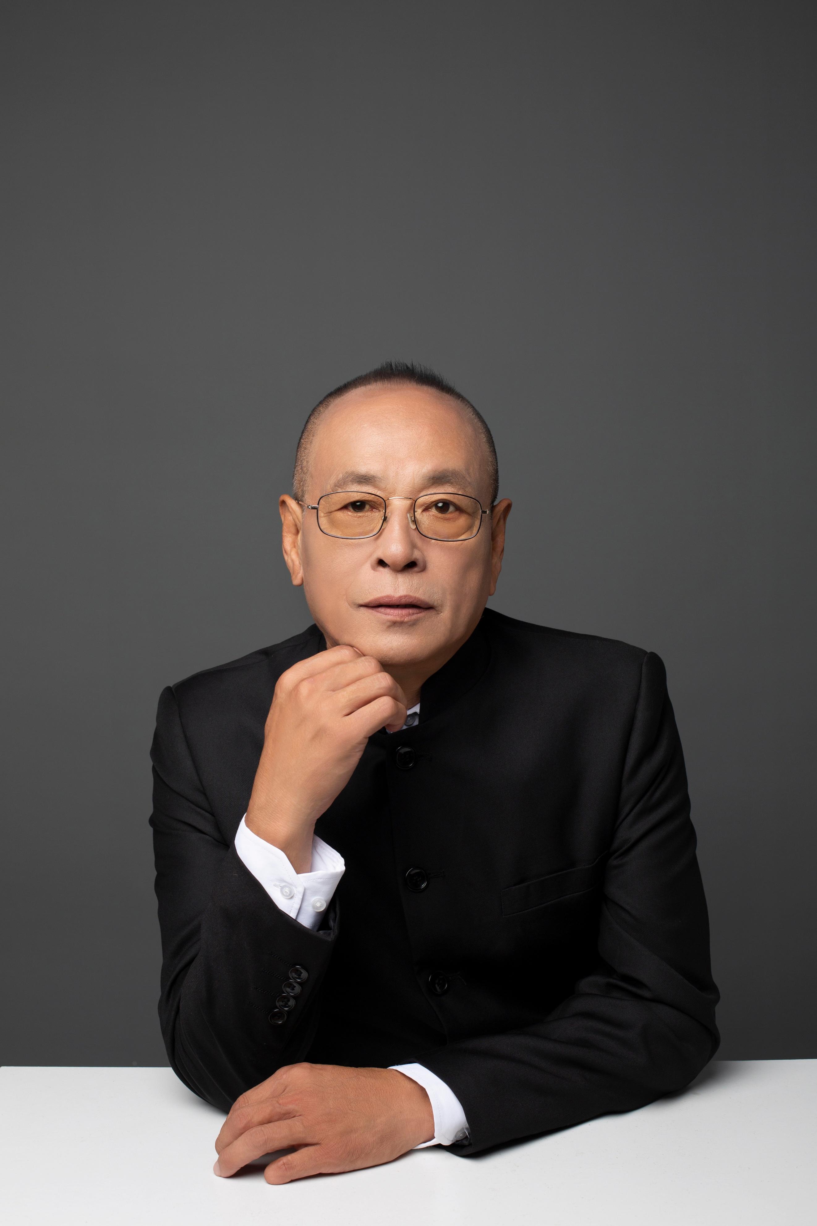 亞洲玉雕大師有哪些人?_亞洲玉石雕刻大師是什么級別_亞洲大師玉雕人有哪些