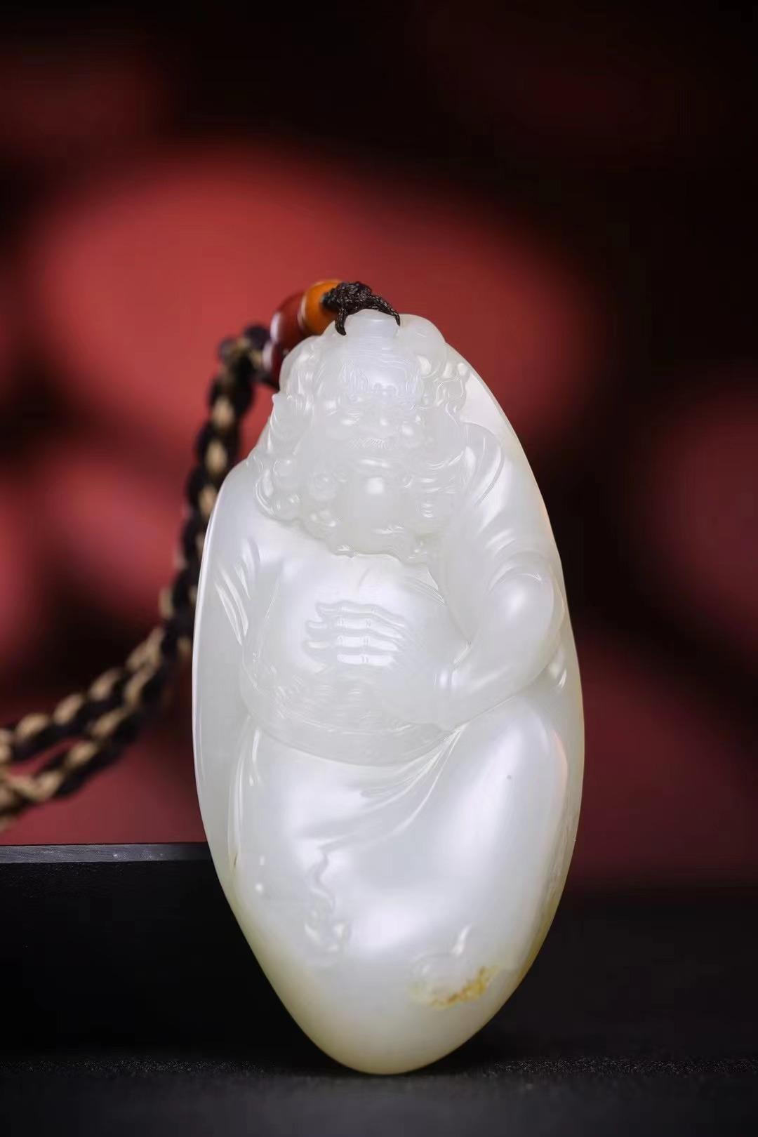 亞洲大師玉雕人有哪些_亞洲玉石雕刻大師是什么級別_亞洲玉雕大師有哪些人?