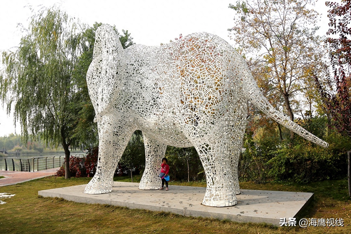 不銹鋼雕塑馬_不銹鋼雕塑螞蟻_不銹鋼雕塑大象