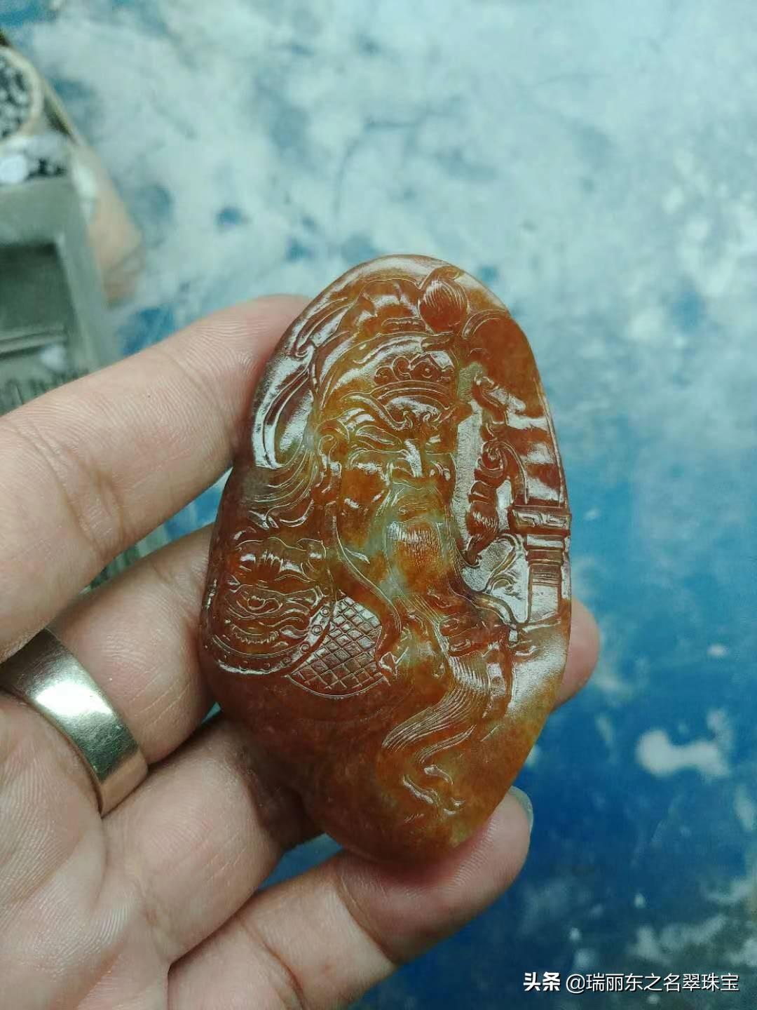 翡翠雕刻刀是什么材質的_翡翠用什么刀雕刻_翡翠雕刻刀用什么工具