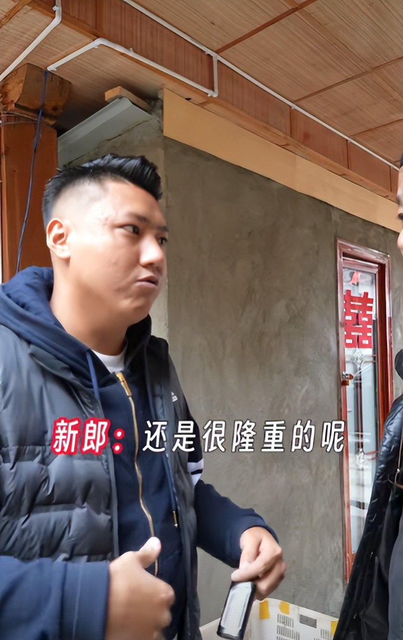 蜜蠟項鏈一般多少錢_蜜蠟項鏈好處_蜜蠟項鏈多少顆珠子最好