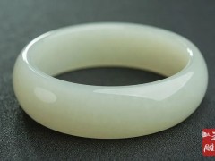 和田青白玉價格是多少？玉雕名家會告訴你答案