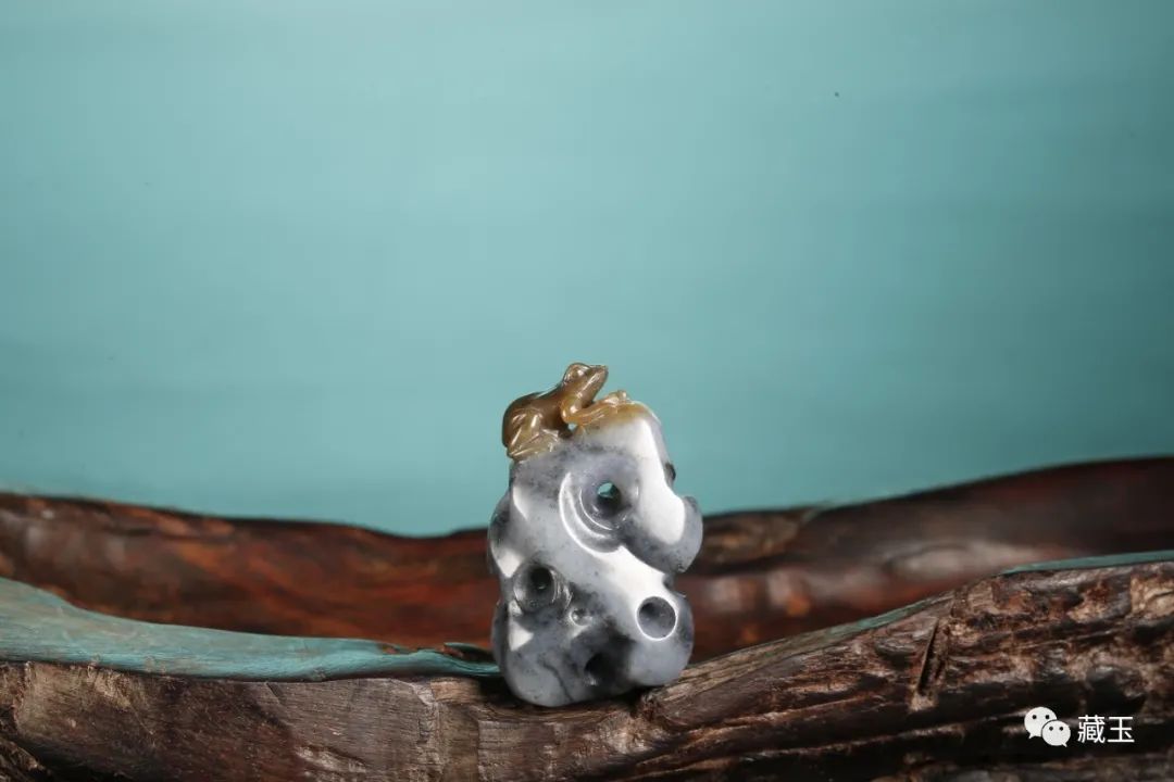 和田玉僵料巧雕_和田玉僵料什么意思_和田玉中的僵石是什么