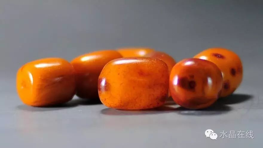 蜜蠟用什么油保養(yǎng)_保養(yǎng)油蜜蠟用什么清洗_蜜蠟用保養(yǎng)油好不好