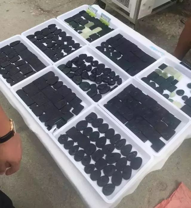 金剛砂工具玉雕圖片大全_玉雕金剛砂工具_金剛砂玉石